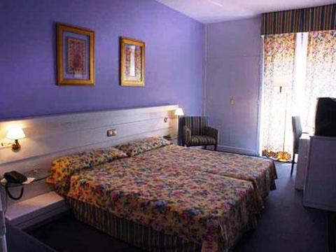 Hotel Las Cigueenas Trujillo Dış mekan fotoğraf