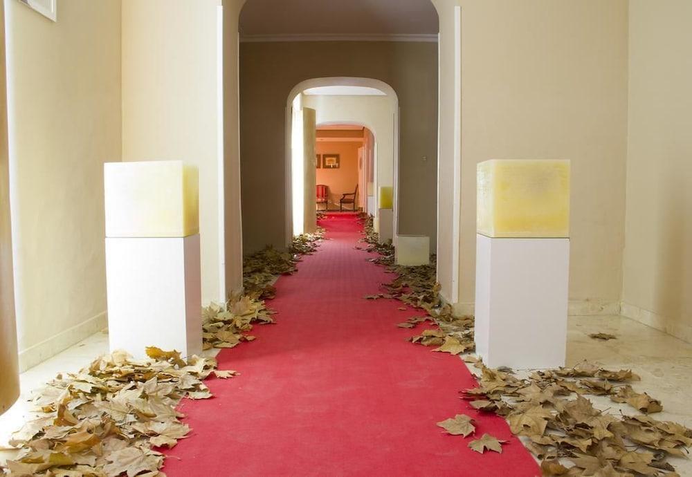 Hotel Las Cigueenas Trujillo Dış mekan fotoğraf